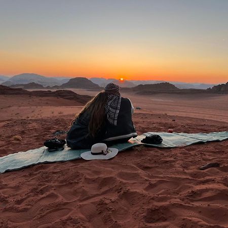 Oblivion Camp Hotell Wadi Rum Exteriör bild