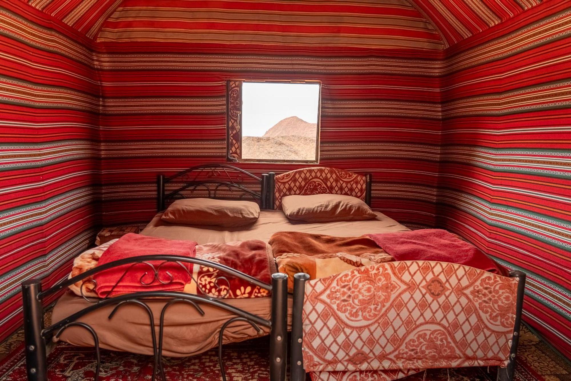 Oblivion Camp Hotell Wadi Rum Exteriör bild