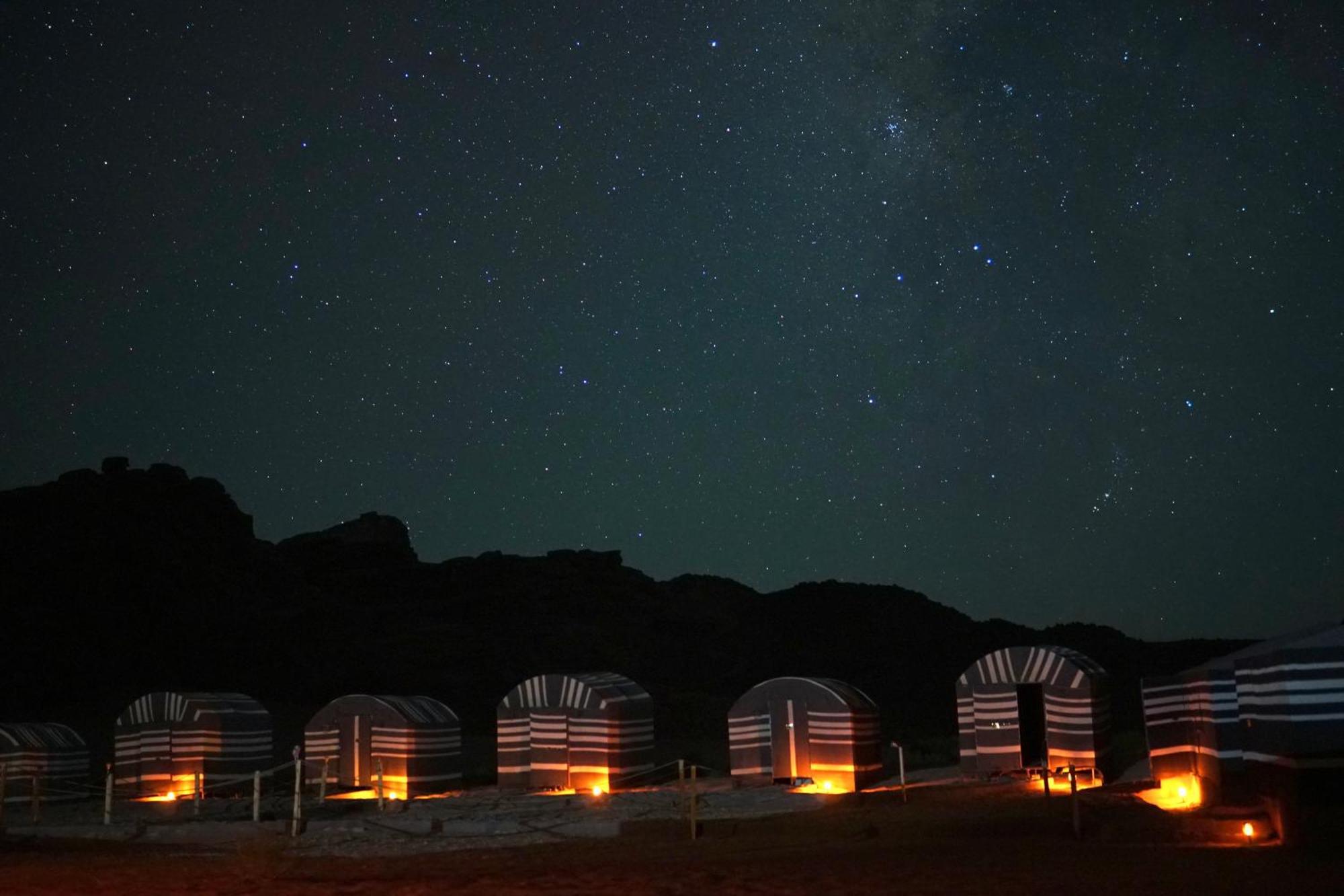 Oblivion Camp Hotell Wadi Rum Exteriör bild