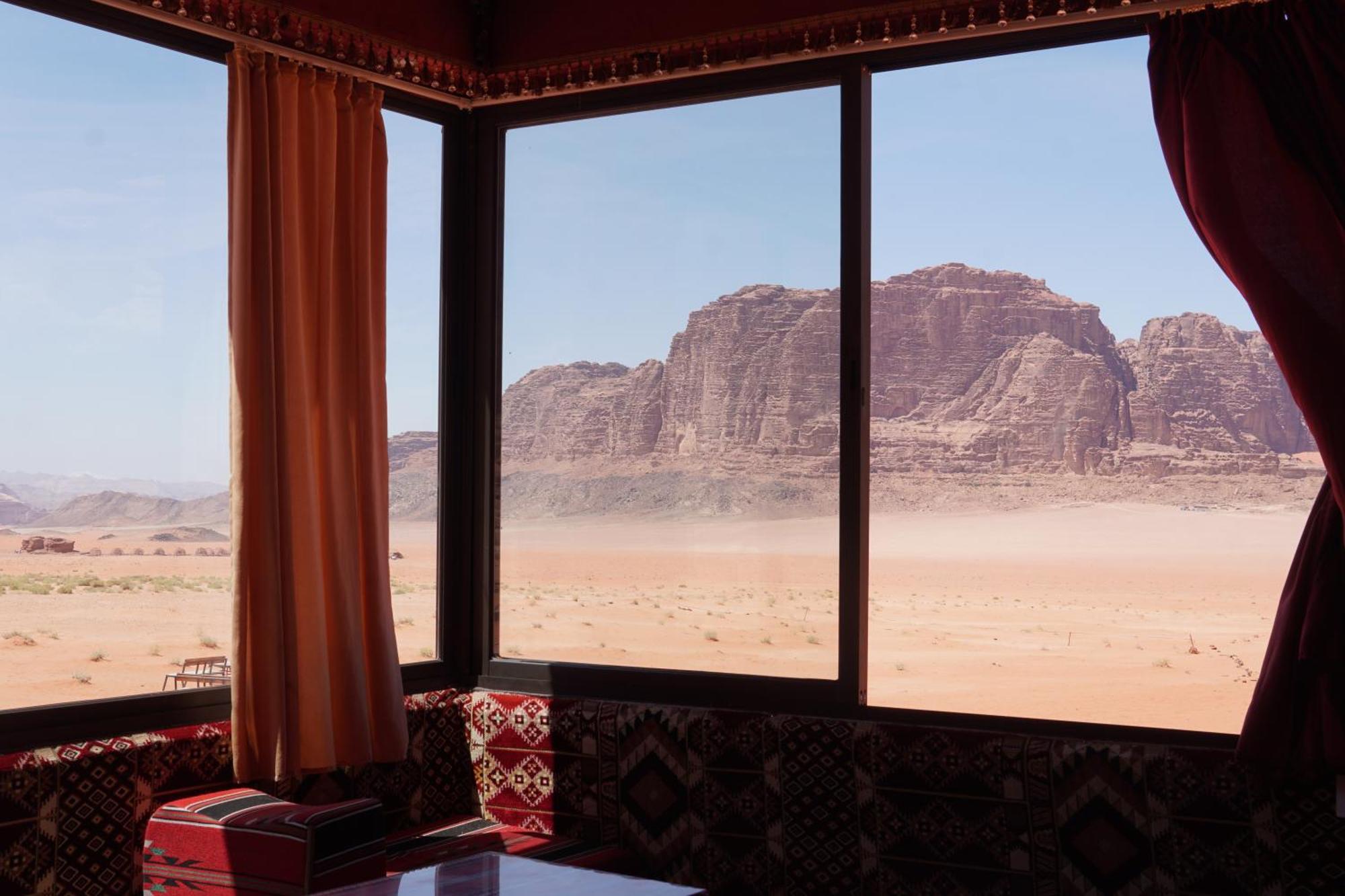Oblivion Camp Hotell Wadi Rum Exteriör bild